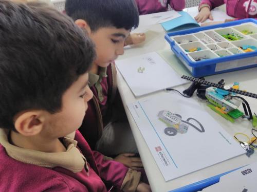 Bilasuvar tahsil kompleksi_LEGO Education WeDo proqramı